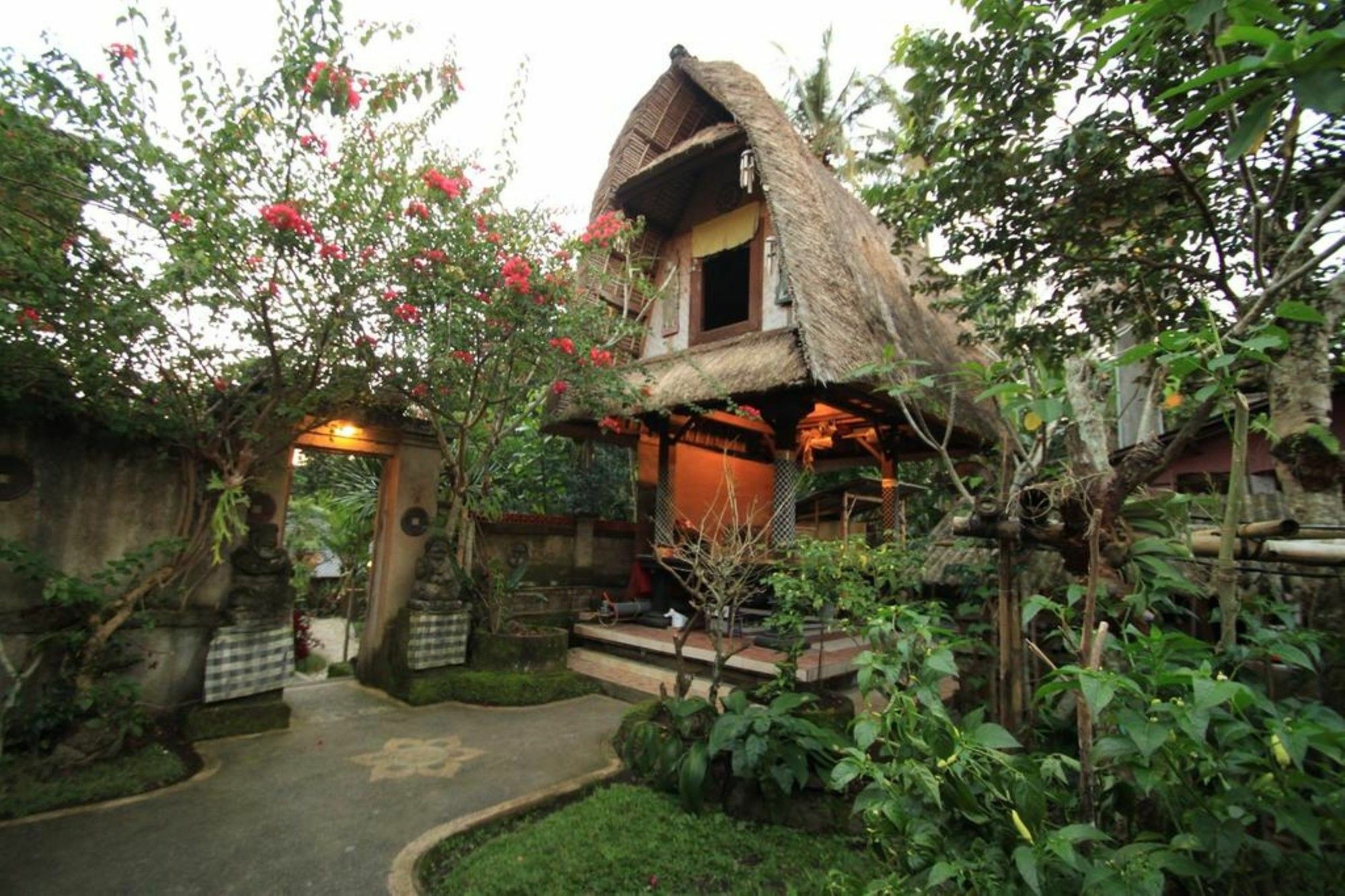 Hotel Omah D'Taman By Eps Ubud Exterior foto